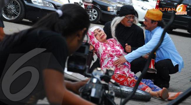 Komedian Betawi Mpok Nori Meninggal Dunia